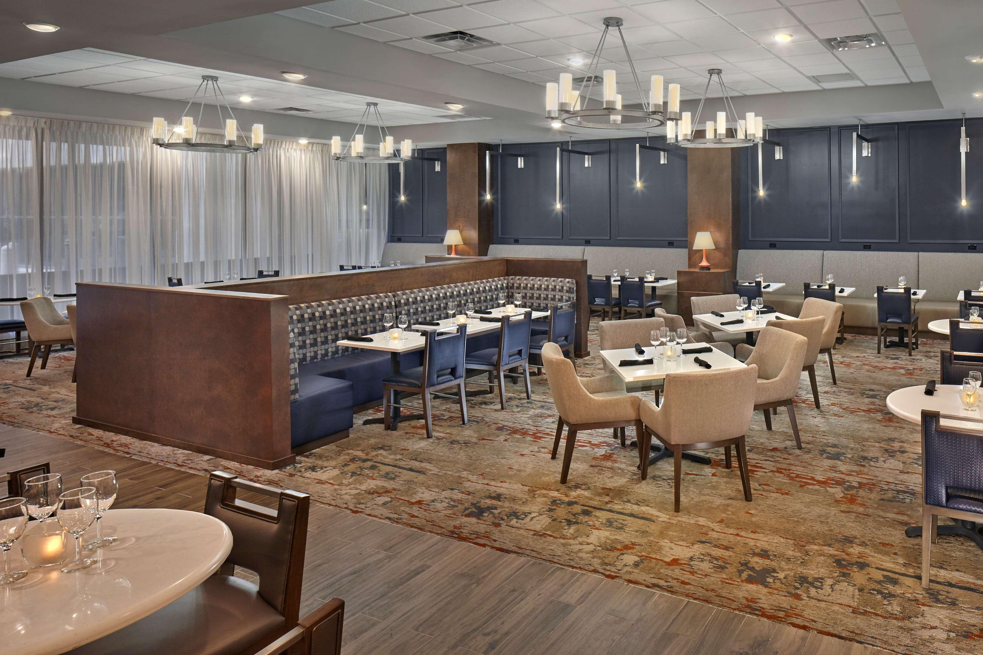 Doubletree By Hilton Little Rock Otel Dış mekan fotoğraf